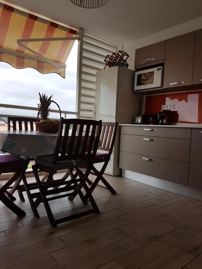 Studio Kasanaco Avec Vue La Baie De Fort De France 레트루아질레 외부 사진